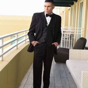 Meet your Posher, Robert